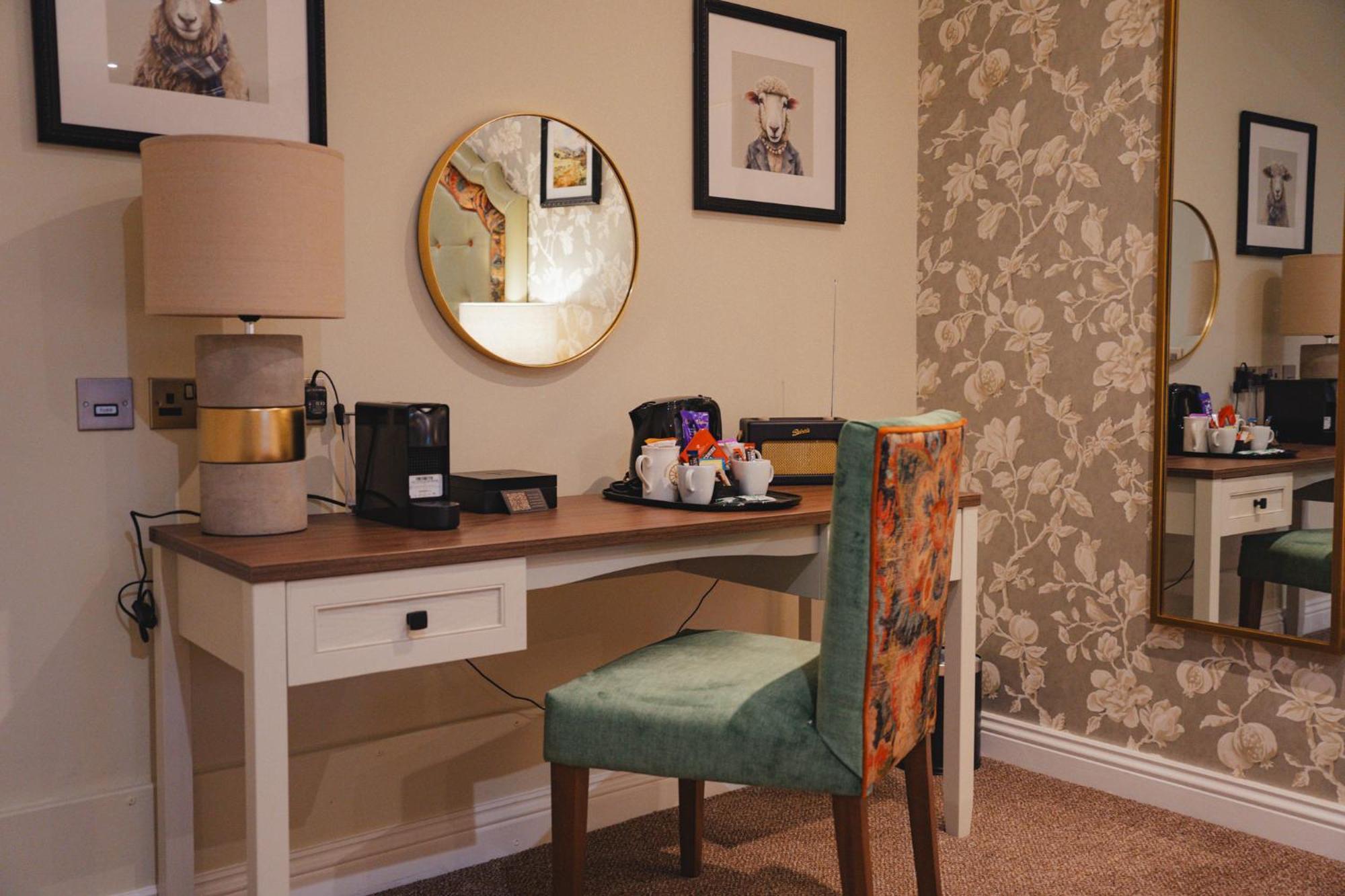 The Golden Fleece Hotel, Thirsk, North Yorkshire Exteriér fotografie
