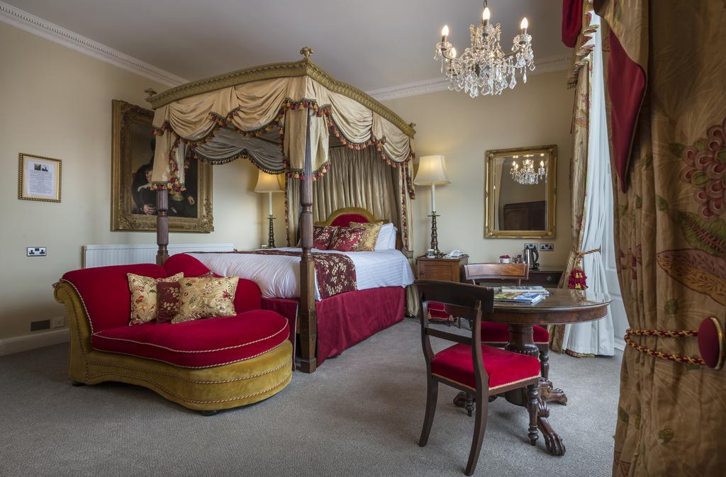 The Golden Fleece Hotel, Thirsk, North Yorkshire Exteriér fotografie
