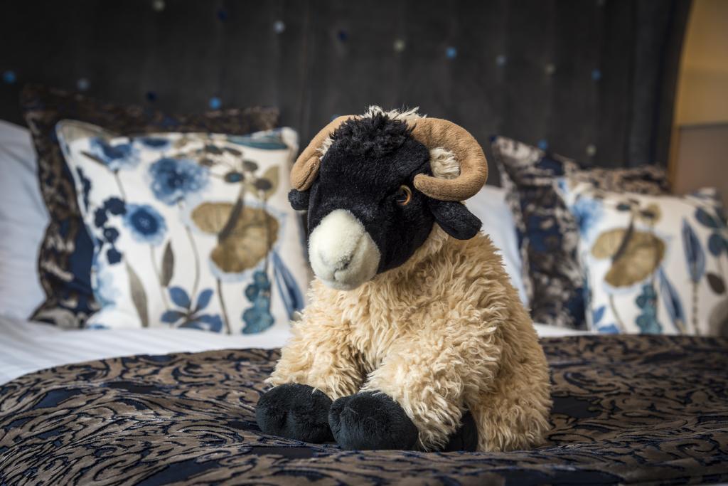 The Golden Fleece Hotel, Thirsk, North Yorkshire Exteriér fotografie