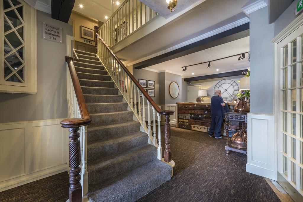 The Golden Fleece Hotel, Thirsk, North Yorkshire Exteriér fotografie