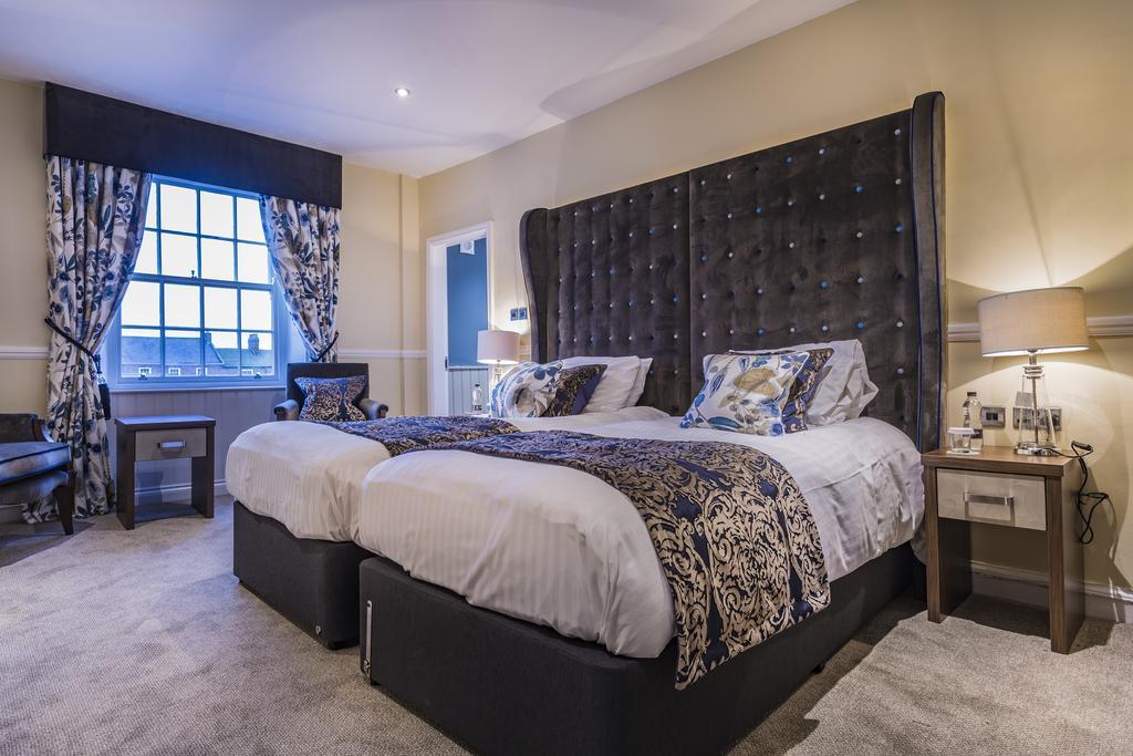 The Golden Fleece Hotel, Thirsk, North Yorkshire Exteriér fotografie